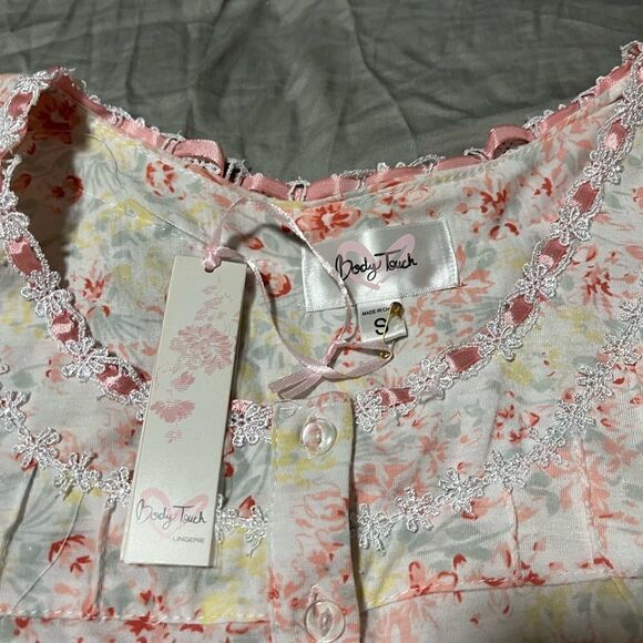 Body touch pjs new   - Picture 2 of 3